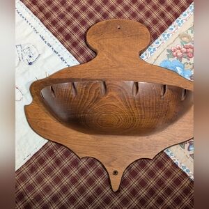 Vintage 1950s Woodcroftery wall caddy pocket planter.